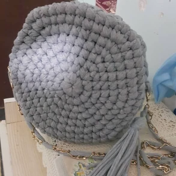 کیف تریکو مدل گرد رنگ طوسی26 سانتی متری کد M10755