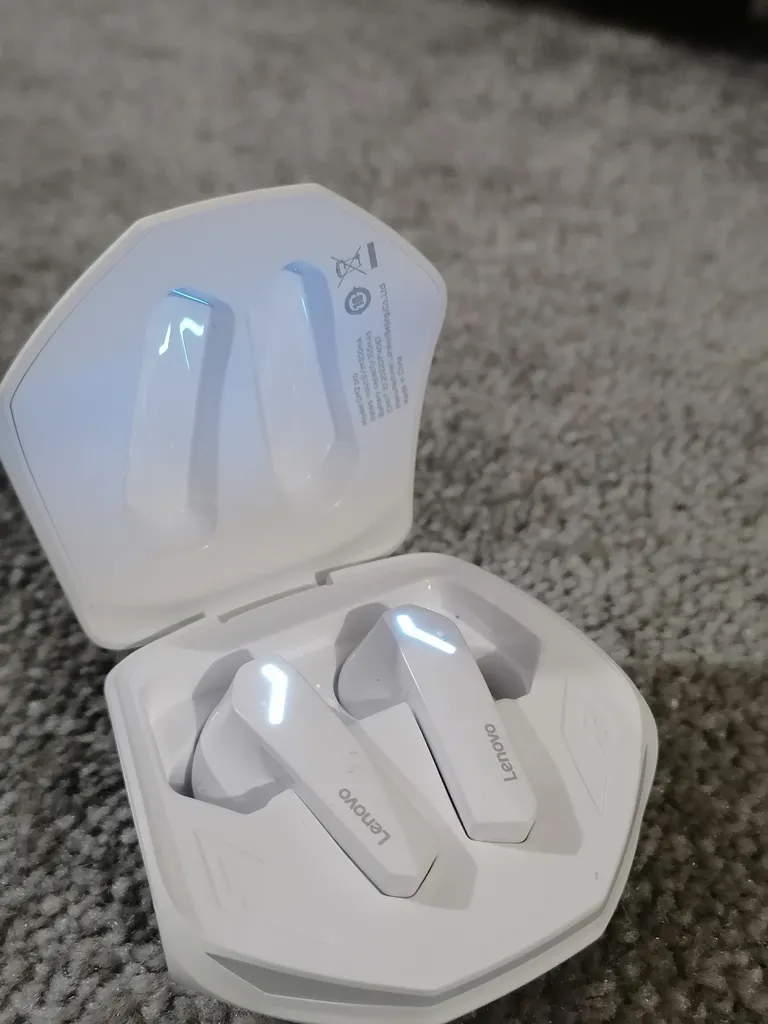 هدفون بلوتوثی لنوو مدل Live Pods GM2 Pro سفید کد m20867